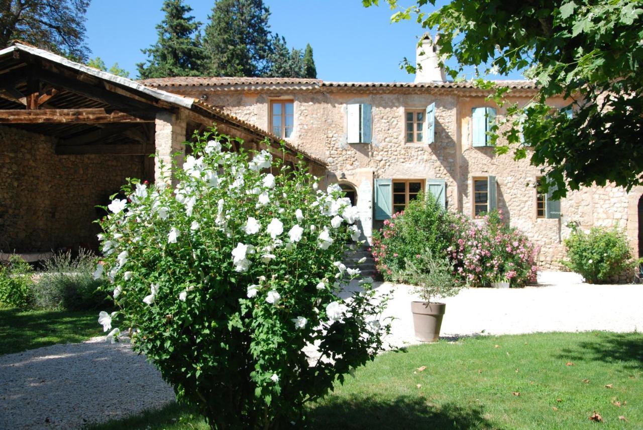 엑상프로방스 Le Moulin Des Pinchinats B&B 외부 사진